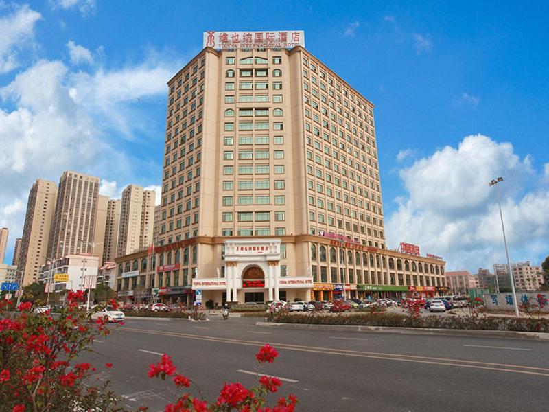 Vienna International Hotel Guigang Hecheng Road Kültér fotó